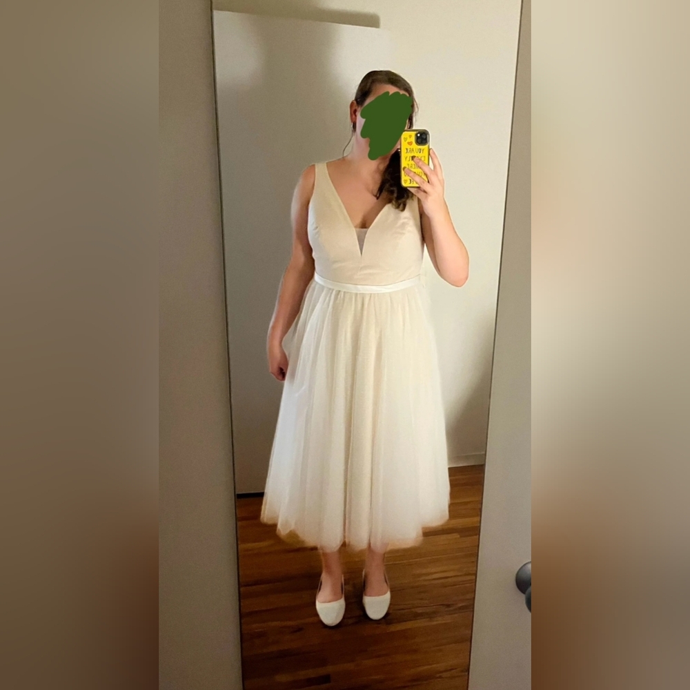 EUC Formal Dress. Wedding? Party? Size 16